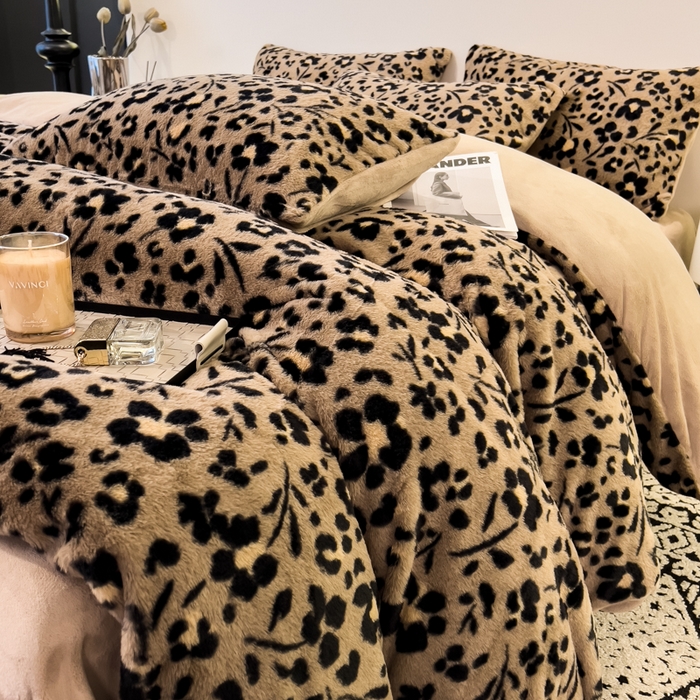 91家纺网 家纺一手货源 找家纺 倾慕家纺 2026新款高克重兔毛绒保暖四件套 花影咖