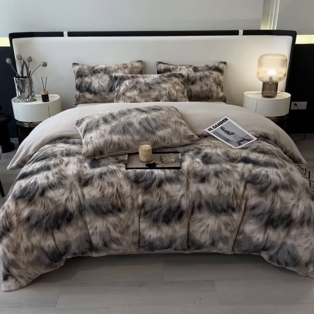 91家纺网 家纺一手货源 找家纺 倾慕家纺 2026新款高克重兔毛绒保暖四件套 绒韵