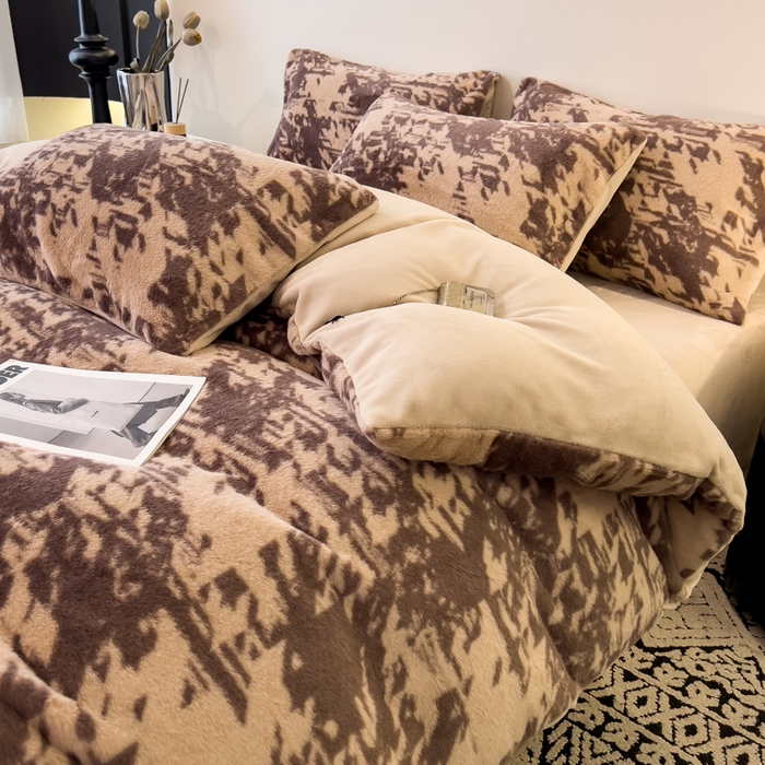 91家纺网 家纺一手货源 找家纺 倾慕家纺 2026新款高克重兔毛绒保暖单被套 千鸟咖