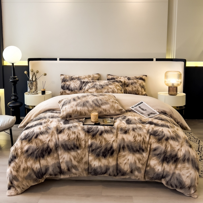 91家纺网 家纺一手货源 找家纺 倾慕家纺 2026新款高克重兔毛绒保暖单被套 绒韵