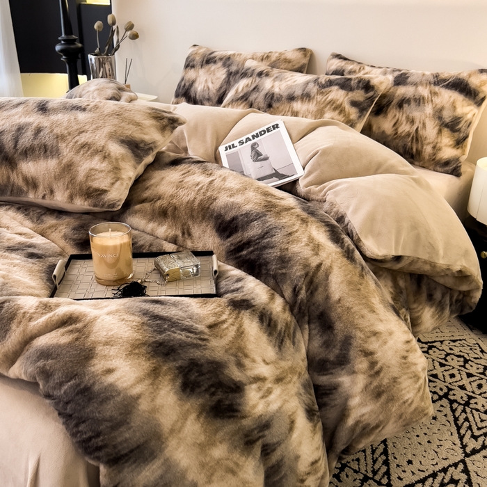 91家纺网 家纺一手货源 找家纺 倾慕家纺 2026新款高克重兔毛绒保暖四件套 绒韵