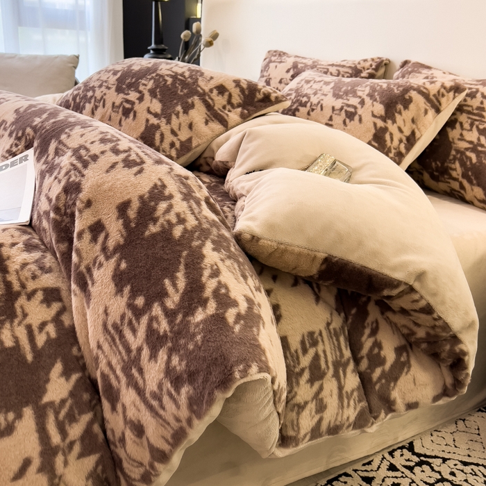 91家纺网 家纺一手货源 找家纺 倾慕家纺 2026新款高克重兔毛绒保暖单被套 千鸟咖