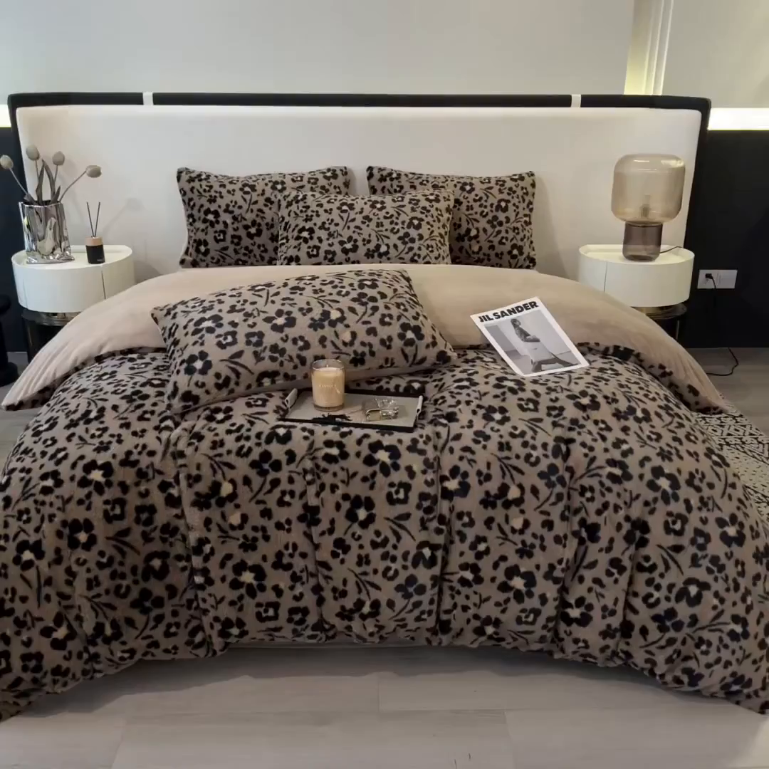 91家纺网 家纺一手货源 找家纺 倾慕家纺 2026新款高克重兔毛绒保暖四件套 花影咖