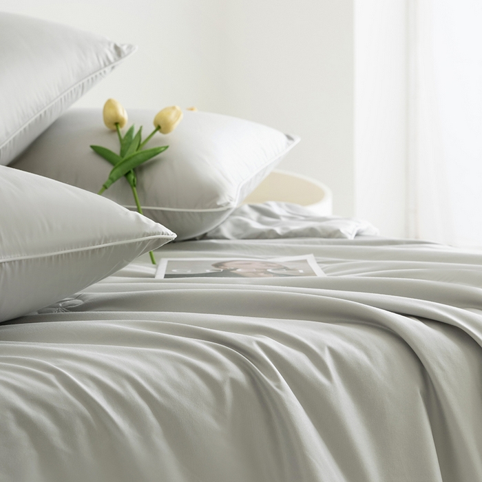 91家纺网 家纺一手货源 找家纺 汣沐生活 2025新款水洗真丝夏被夏被四件套 冰川灰+豆蔻粉