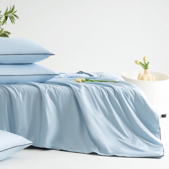 91家纺网 家纺一手货源 找家纺 汣沐生活 2025新款水洗真丝夏被夏被四件套 风铃兰+石墨灰