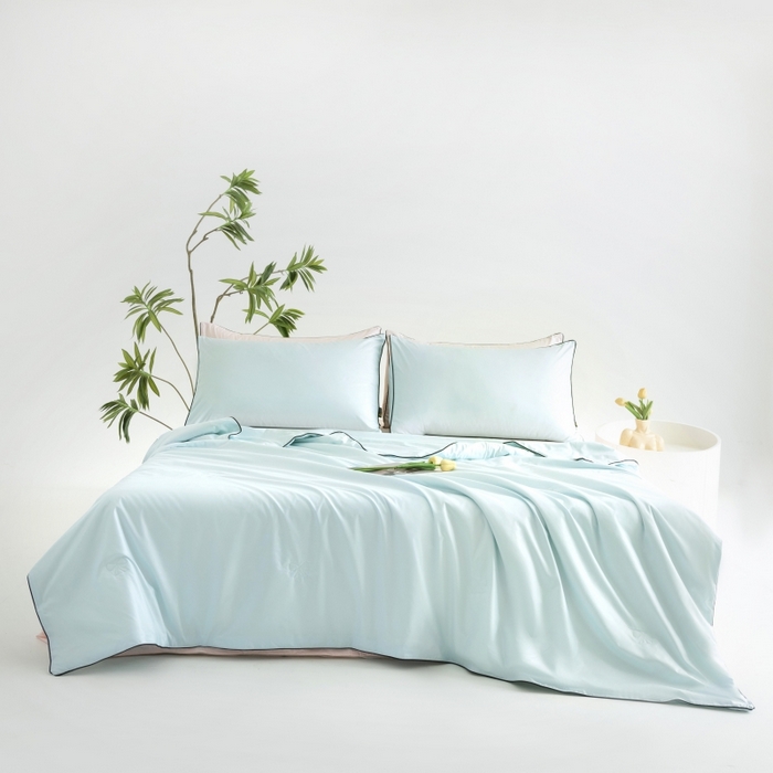 91家纺网 家纺一手货源 找家纺 汣沐生活 2025新款水洗真丝夏被夏被四件套 海盐蓝+半熟蜜桃
