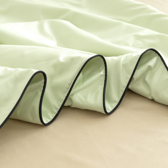 91家纺网 家纺一手货源 找家纺 汣沐生活 2025新款水洗真丝夏被夏被四件套 青草绿+肉桂茶