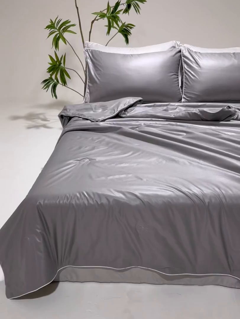91家纺网 家纺一手货源 找家纺 汣沐生活 2025新款水洗真丝夏被夏被四件套 石墨灰+冰川灰