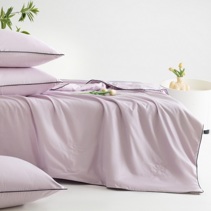 91家纺网 家纺一手货源 找家纺 汣沐生活 2025新款水洗真丝夏被夏被四件套 水雾紫+黛紫