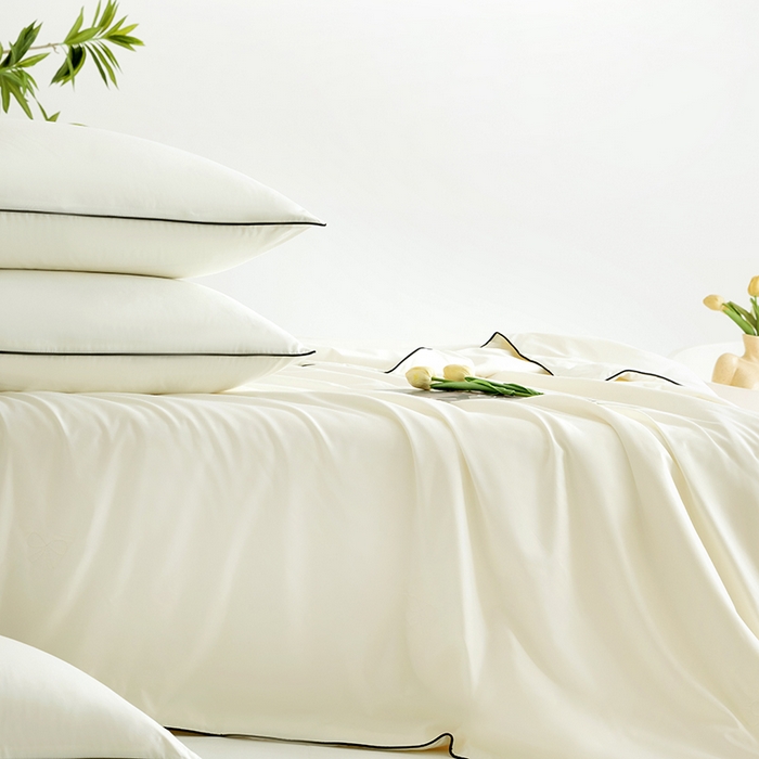 91家纺网 家纺一手货源 找家纺 汣沐生活 2025新款水洗真丝夏被夏被四件套 元气白桃+姜黄