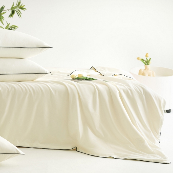 91家纺网 家纺一手货源 找家纺 汣沐生活 2025新款水洗真丝夏被夏被四件套 元气白桃+石墨灰