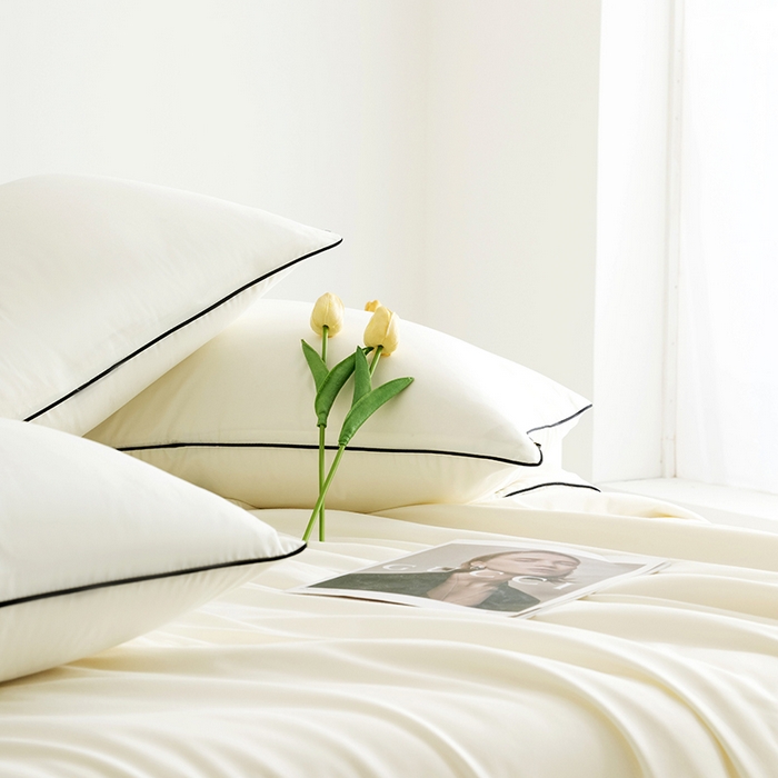 91家纺网 家纺一手货源 找家纺 汣沐生活 2025新款水洗真丝夏被夏被四件套 元气白桃+石墨灰