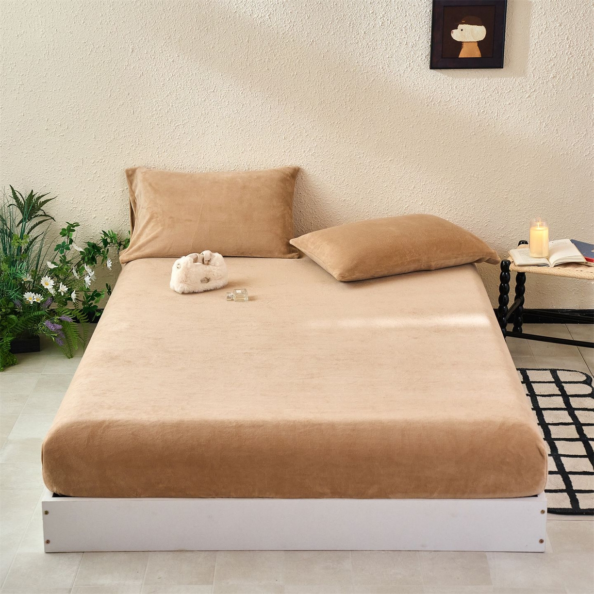 91家纺网 家纺一手货源 找家纺 （总）兰紫橙家纺 2025新款简约纯色单面200克重牛奶绒床笠系列