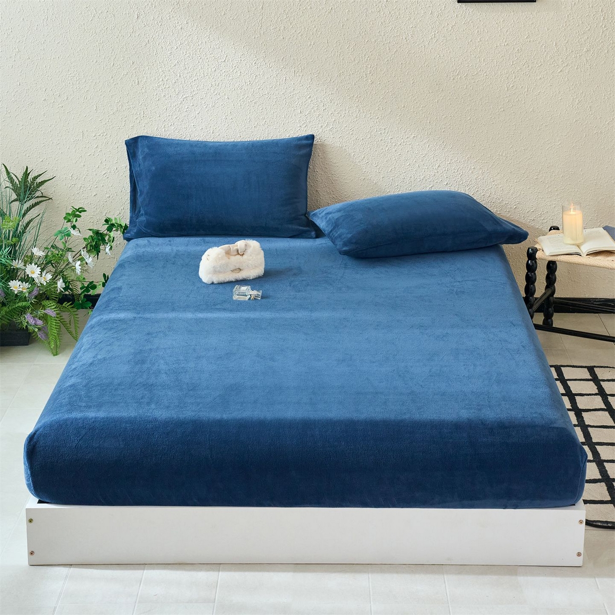 91家纺网 家纺一手货源 找家纺 （总）兰紫橙家纺 2025新款简约纯色单面200克重牛奶绒床笠系列