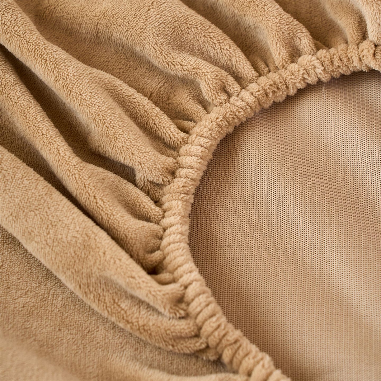 91家纺网 家纺一手货源 找家纺 兰紫橙家纺 2025新款简约纯色牛奶绒床笠系列 奶油驼