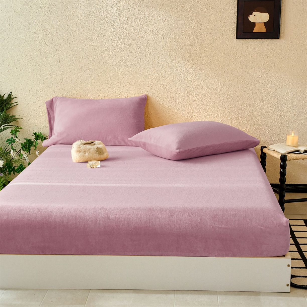 91家纺网 家纺一手货源 找家纺 兰紫橙家纺 2025新款简约纯色牛奶绒床笠系列 罗兰紫