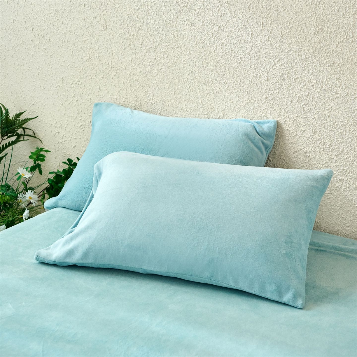 91家纺网 家纺一手货源 找家纺 兰紫橙家纺 2025新款简约纯色牛奶绒床笠系列 浅星蓝