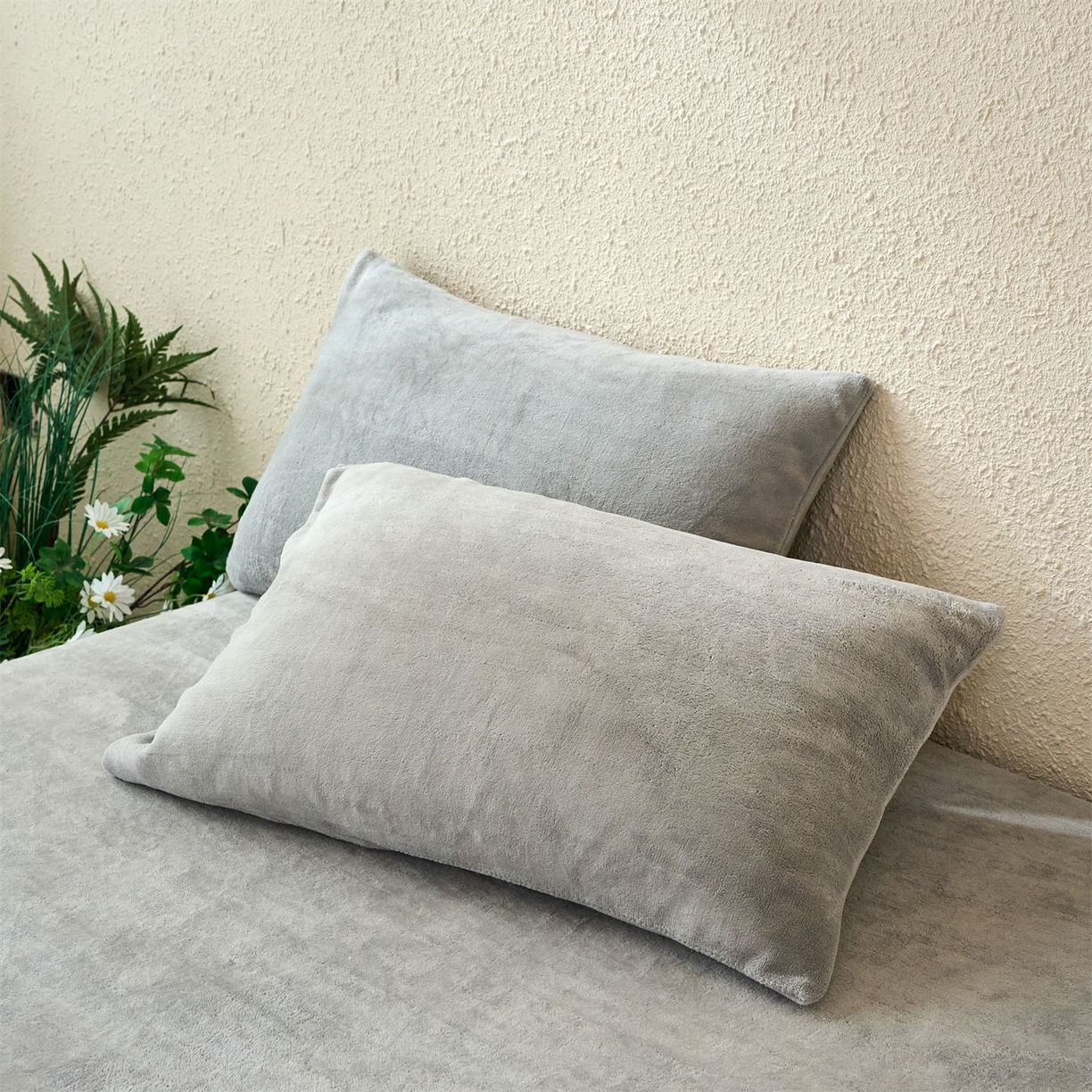 91家纺网 家纺一手货源 找家纺 兰紫橙家纺 2025新款简约纯色牛奶绒床笠系列 绅士灰