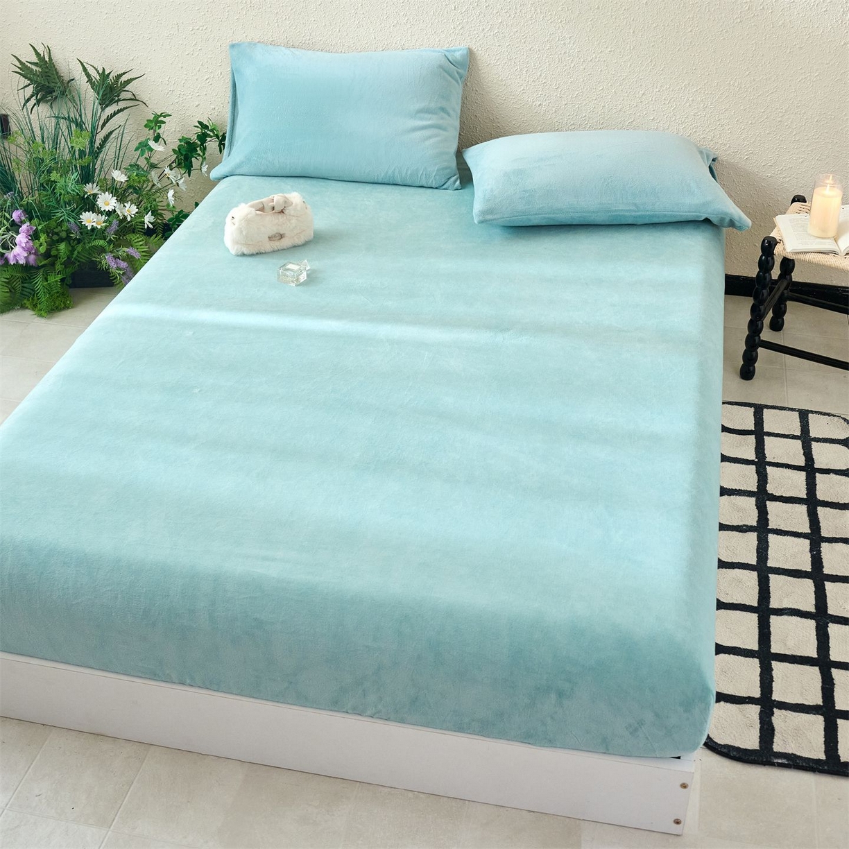 91家纺网 家纺一手货源 找家纺 兰紫橙家纺 2025新款简约纯色牛奶绒床笠系列 浅星蓝