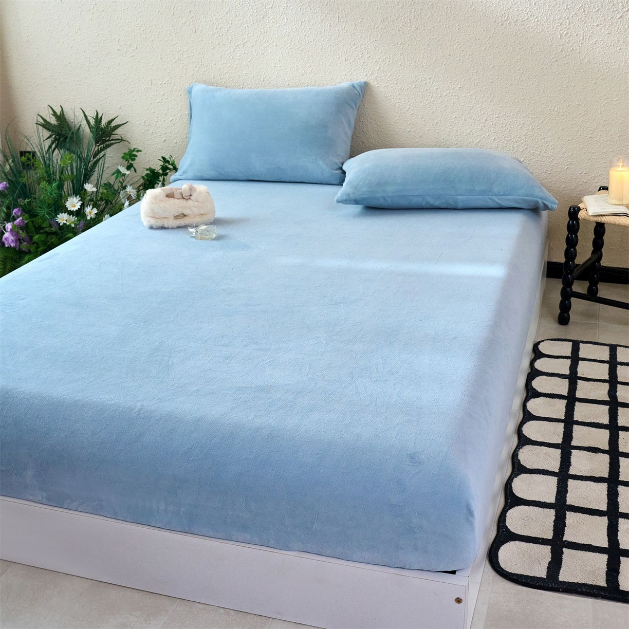 91家纺网 家纺一手货源 找家纺 兰紫橙家纺 2025新款简约纯色牛奶绒床笠系列 天空蓝