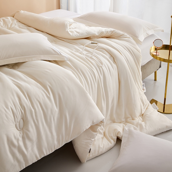 91家纺网 家纺一手货源 找家纺 （总）纪梵茜 2025新款A类蚕蛹蛋白大豆纤维被芯 高端提花加厚冬被春秋被子四季通用