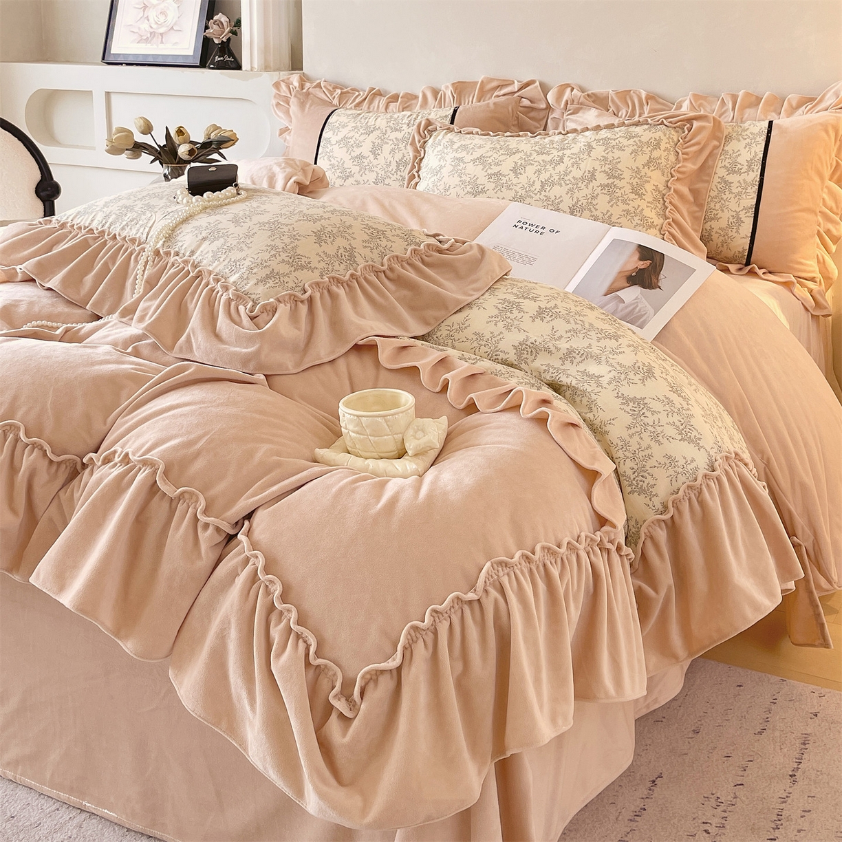 91家纺网 家纺一手货源 找家纺 （总）奥裕家纺 202新款全棉双层纱加绒法式美拉德雕花绒四件套-安妮