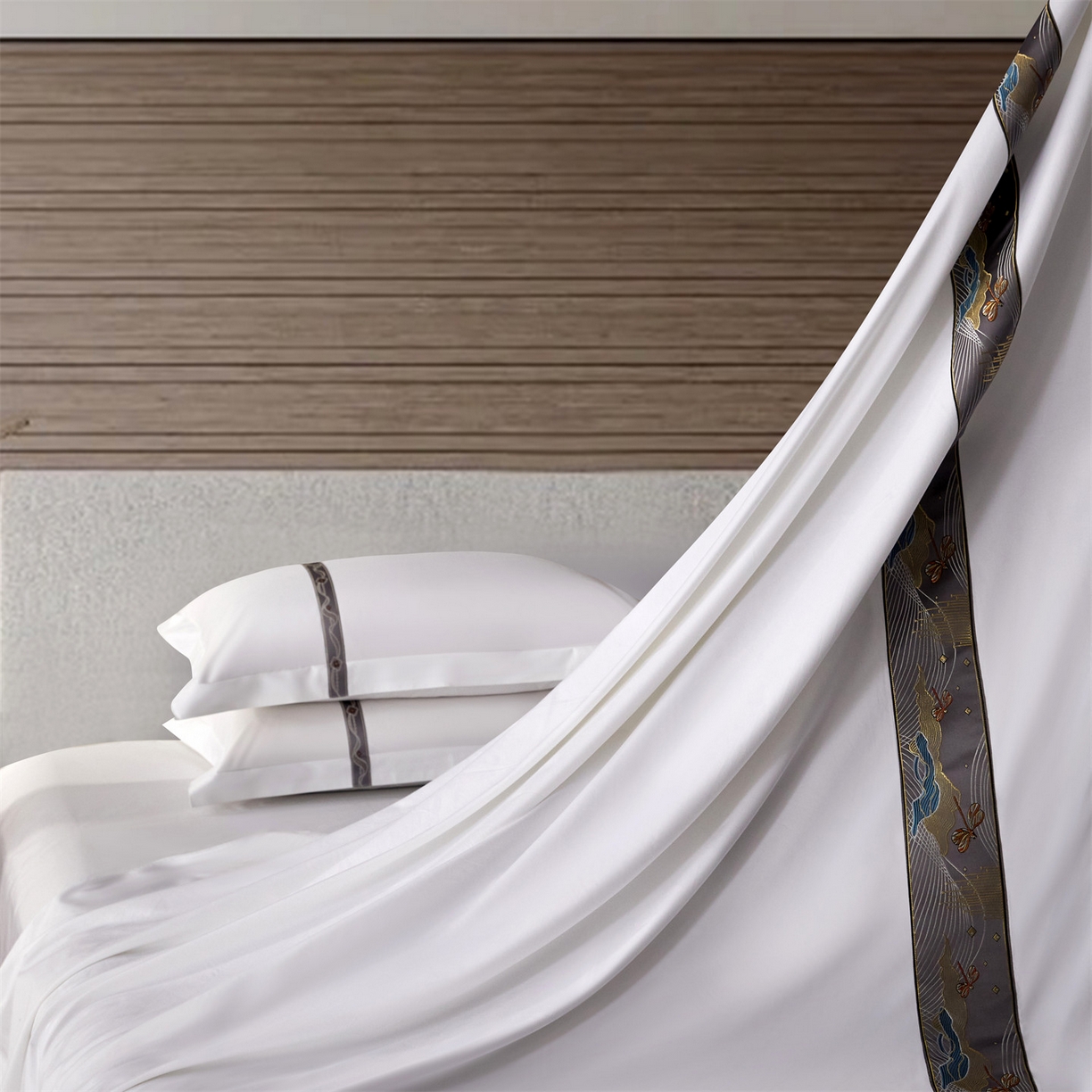 91家纺网 家纺一手货源 找家纺 罗菲尼酒店用品 2025新款高仿棉织带款酒店宾馆四件套 夏日  灰