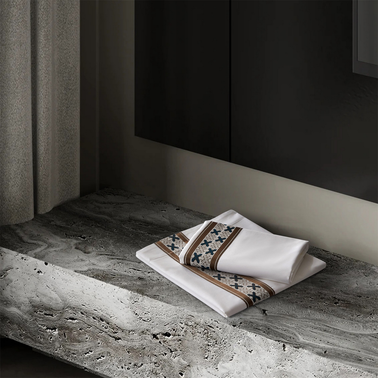 91家纺网 家纺一手货源 找家纺 罗菲尼酒店用品 2025新款高仿棉织带款酒店宾馆四件套 凯森