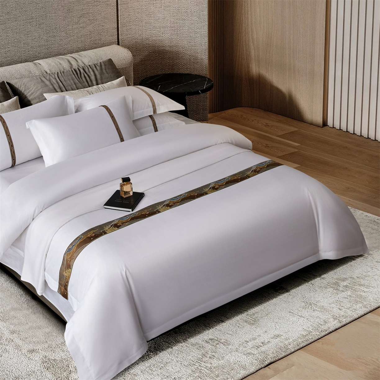 91家纺网 家纺一手货源 找家纺 罗菲尼酒店用品 2025新款高仿棉织带款酒店宾馆四件套 夏日  咖