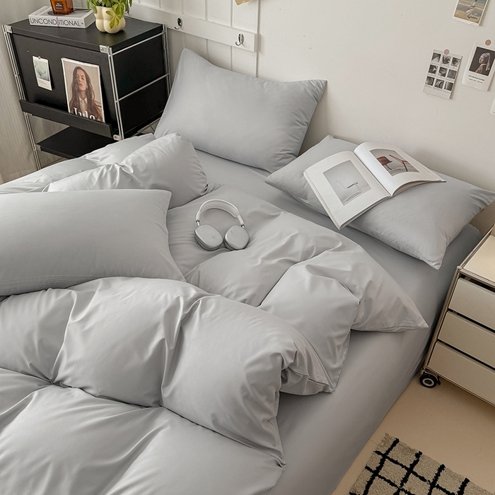 91家纺网 家纺一手货源 找家纺 汣沐生活 2025新款化纤纯色四件套系列 奶油椰灰