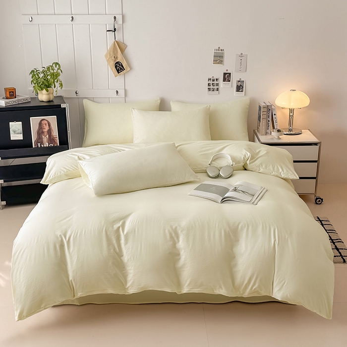 91家纺网 家纺一手货源 找家纺 汣沐生活 2025新款化纤纯色四件套系列 芝士布丁