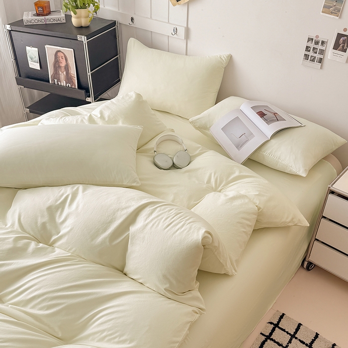 91家纺网 家纺一手货源 找家纺 汣沐生活 2025新款化纤纯色四件套系列 芝士布丁