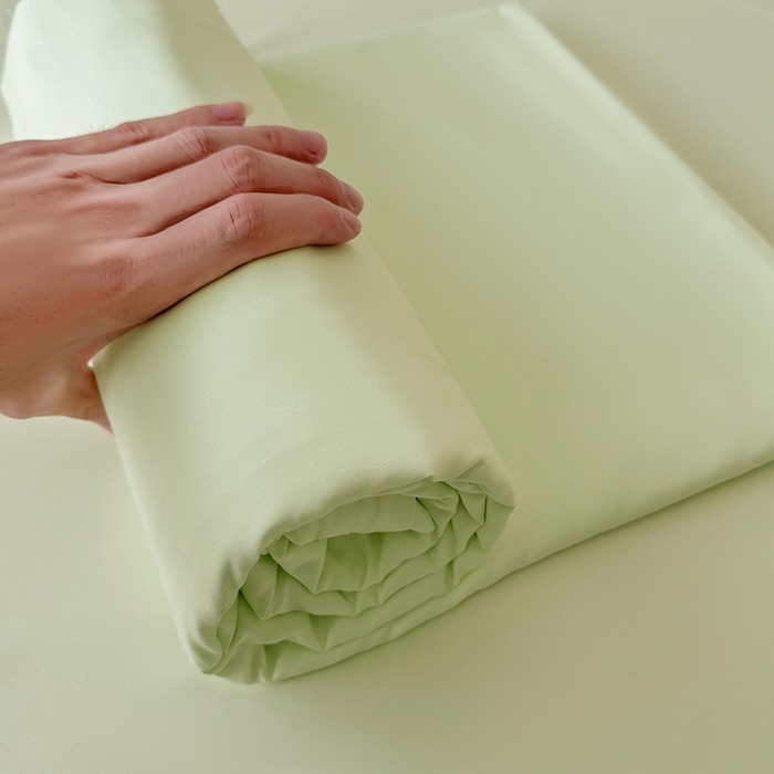 91家纺网 家纺一手货源 找家纺 汣沐生活 2025新款化纤纯色四件套系列 薄荷抹茶