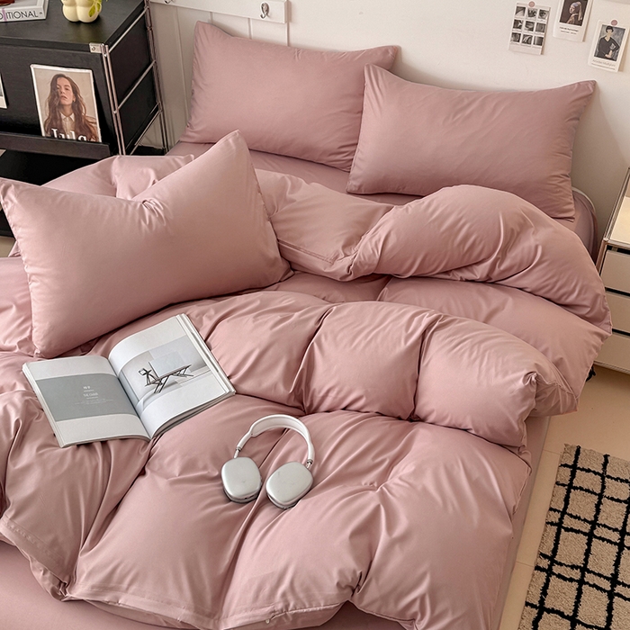 91家纺网 家纺一手货源 找家纺 汣沐生活 2025新款化纤纯色四件套系列 柔雾粉