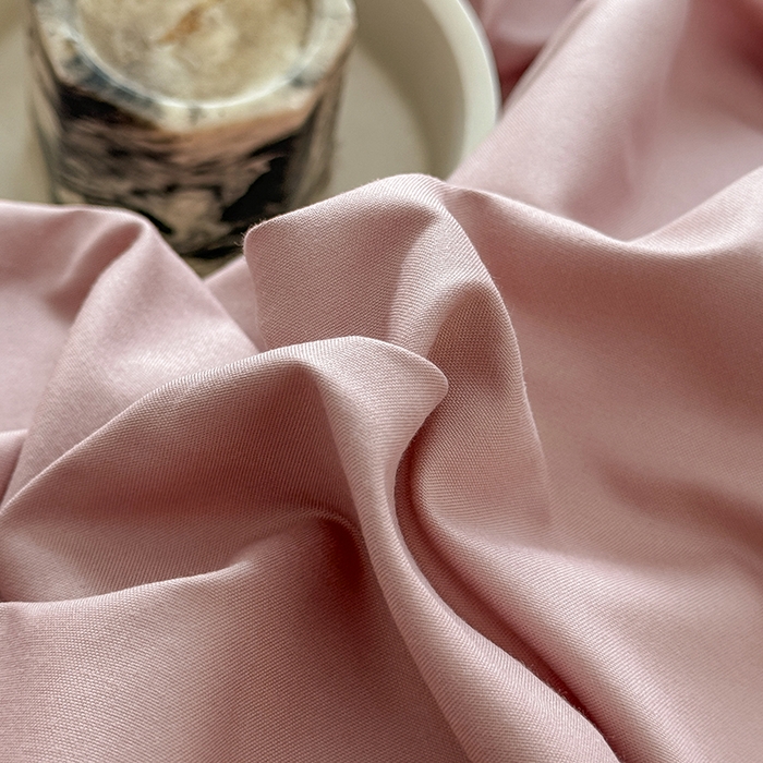 91家纺网 家纺一手货源 找家纺 汣沐生活 2025新款化纤纯色四件套系列 柔雾粉