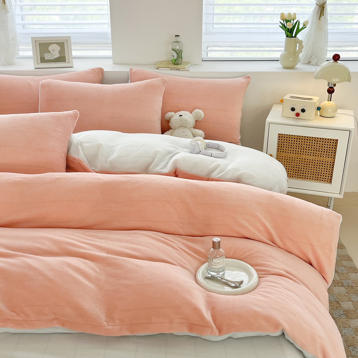 91家纺网 家纺一手货源 找家纺 汣沐生活 2025新款牛奶绒双拼四件套系列 橘调芋泥