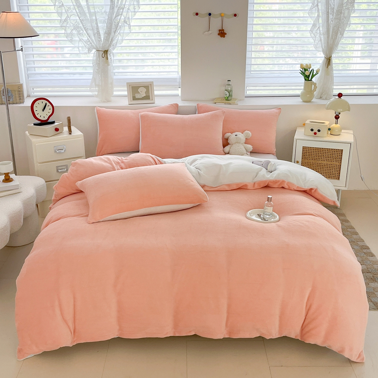 91家纺网 家纺一手货源 找家纺 汣沐生活 2025新款牛奶绒双拼四件套系列 橘调芋泥