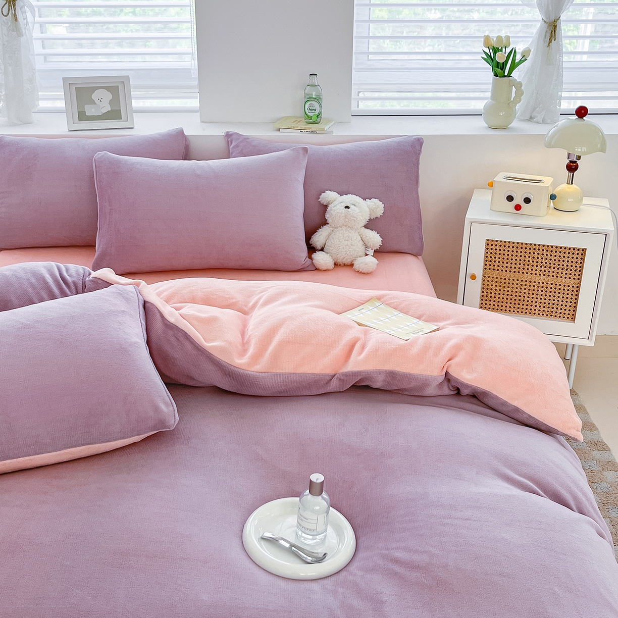 91家纺网 家纺一手货源 找家纺 汣沐生活 2025新款牛奶绒双拼四件套系列 紫莓甜梦