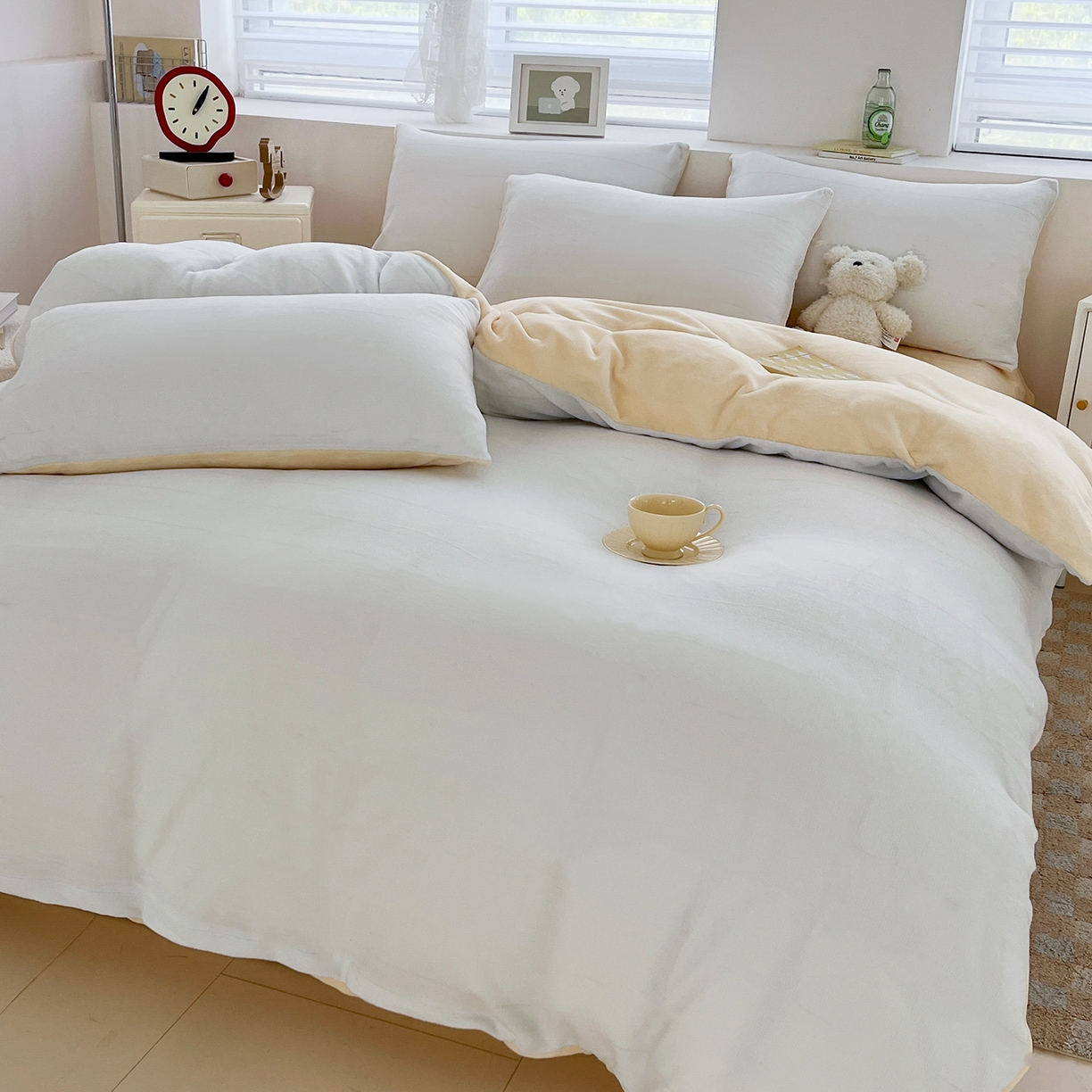 91家纺网 家纺一手货源 找家纺 汣沐生活 2025新款牛奶绒双拼四件套系列 海盐芝士