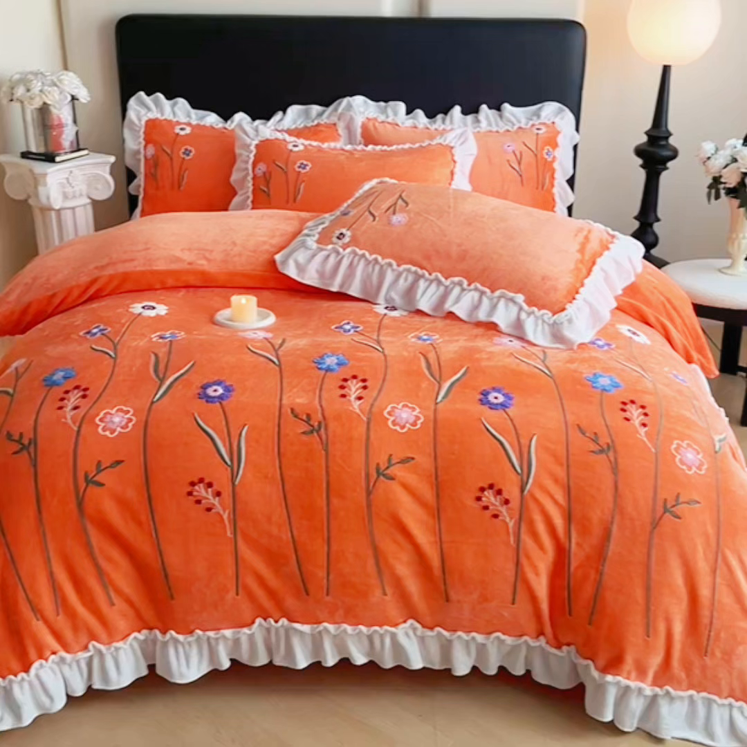 91家纺网 家纺一手货源 找家纺 （总）孟鑫家纺 2025新款230克高克重韩版毛巾绣牛奶绣花四件套床单床盖款被套-花香四溢