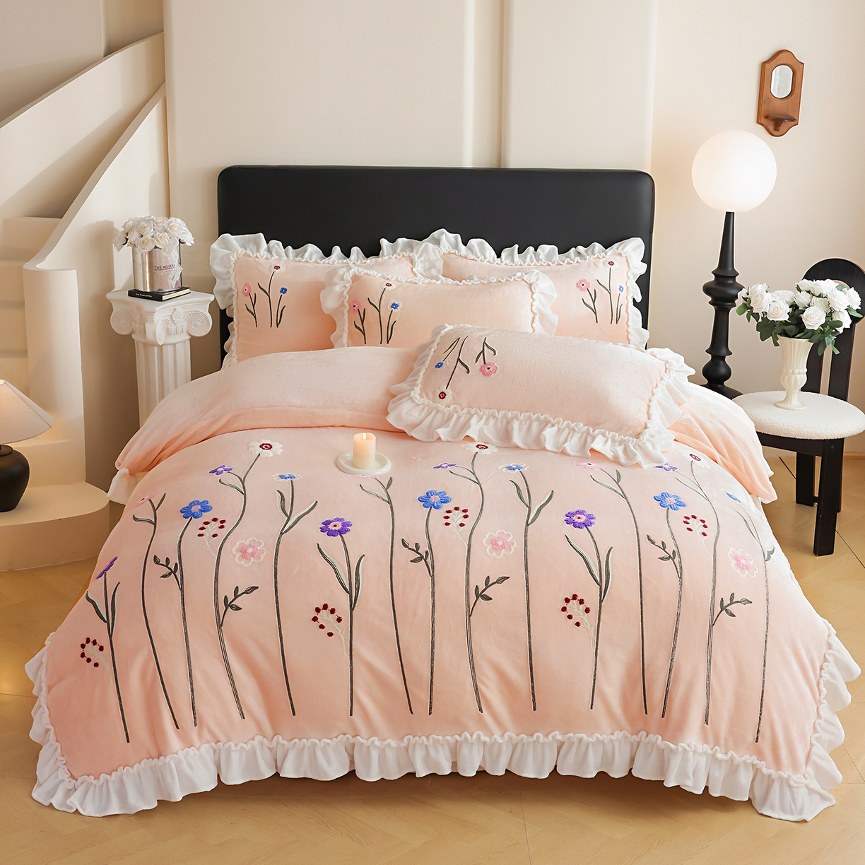 91家纺网 家纺一手货源 找家纺 （总）孟鑫家纺 2025新款230克高克重韩版毛巾绣牛奶绣花四件套床单床盖款被套-花香四溢