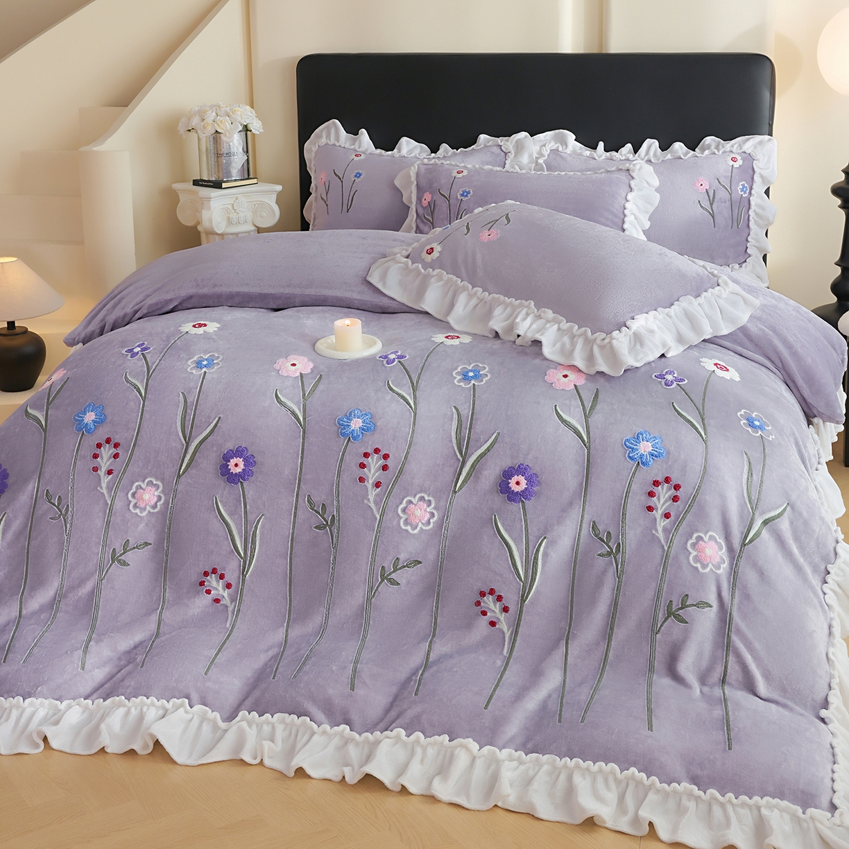 91家纺网 家纺一手货源 找家纺 孟鑫家纺 2025新款230克高克重韩版毛巾绣牛奶绣花四件套床单床盖款被套-花香四溢 花香四溢-灰紫