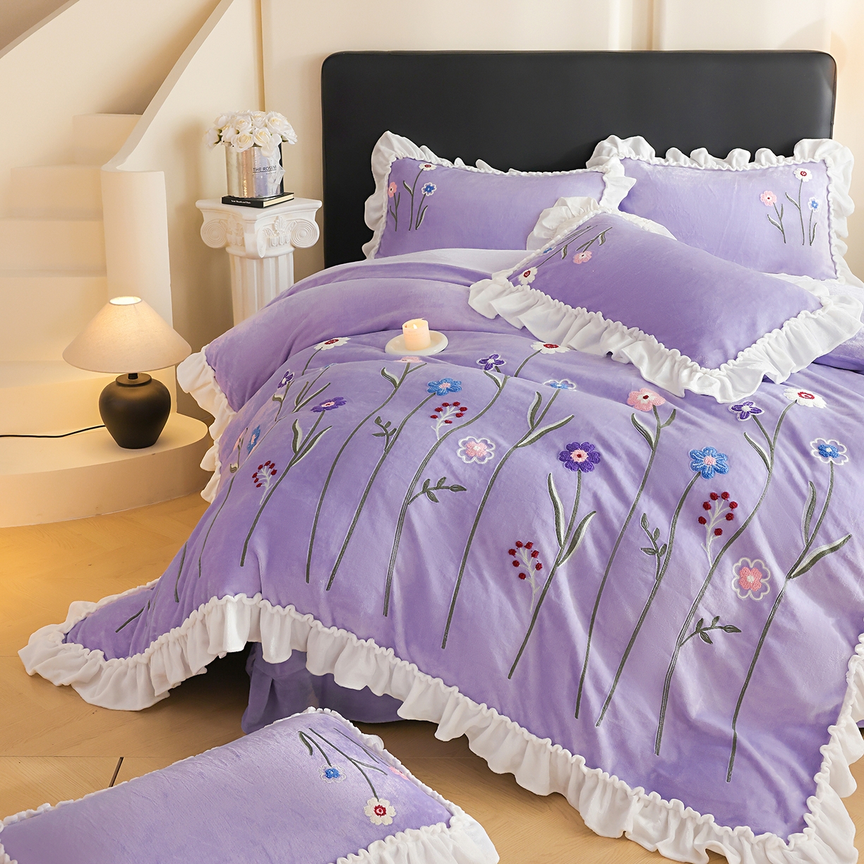 91家纺网 家纺一手货源 找家纺 孟鑫家纺 2025新款230克高克重韩版毛巾绣牛奶绣花四件套床单床盖款被套-花香四溢 花香四溢-千夏紫