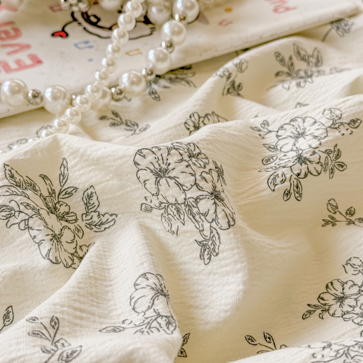 91家纺网 家纺一手货源 找家纺 汣沐生活 2025新款A类木棉双层纱印花床笠 油画花园