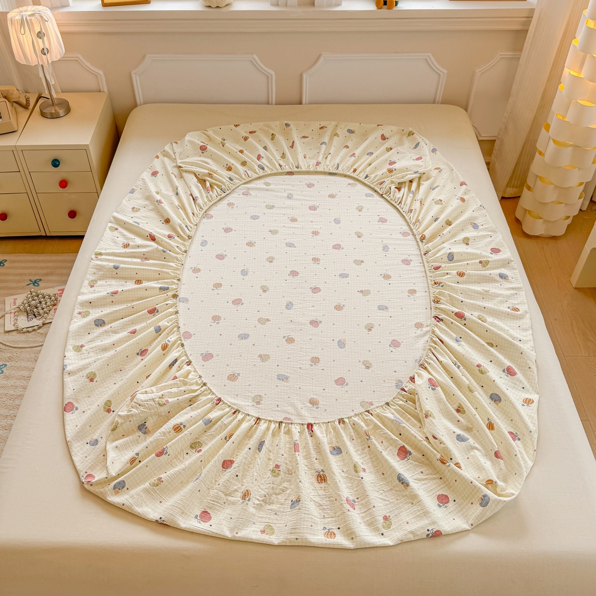 91家纺网 家纺一手货源 找家纺 汣沐生活 2025新款A类木棉双层纱印花床笠 南瓜田园记