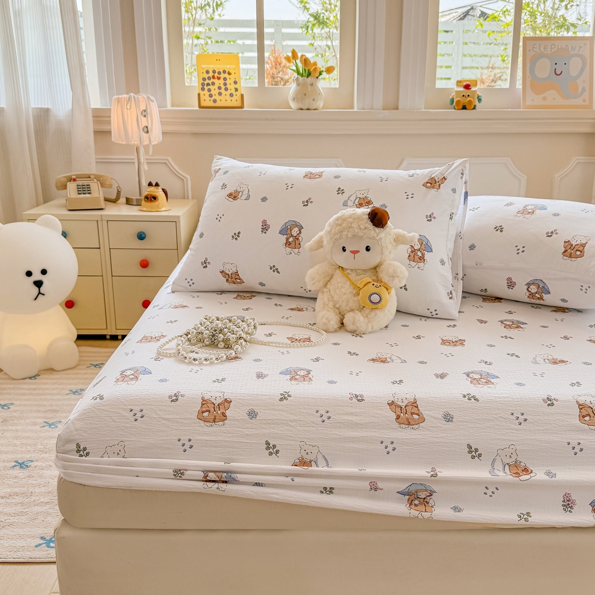 91家纺网 家纺一手货源 找家纺 汣沐生活 2025新款A类木棉双层纱印花床笠 小熊雨趣