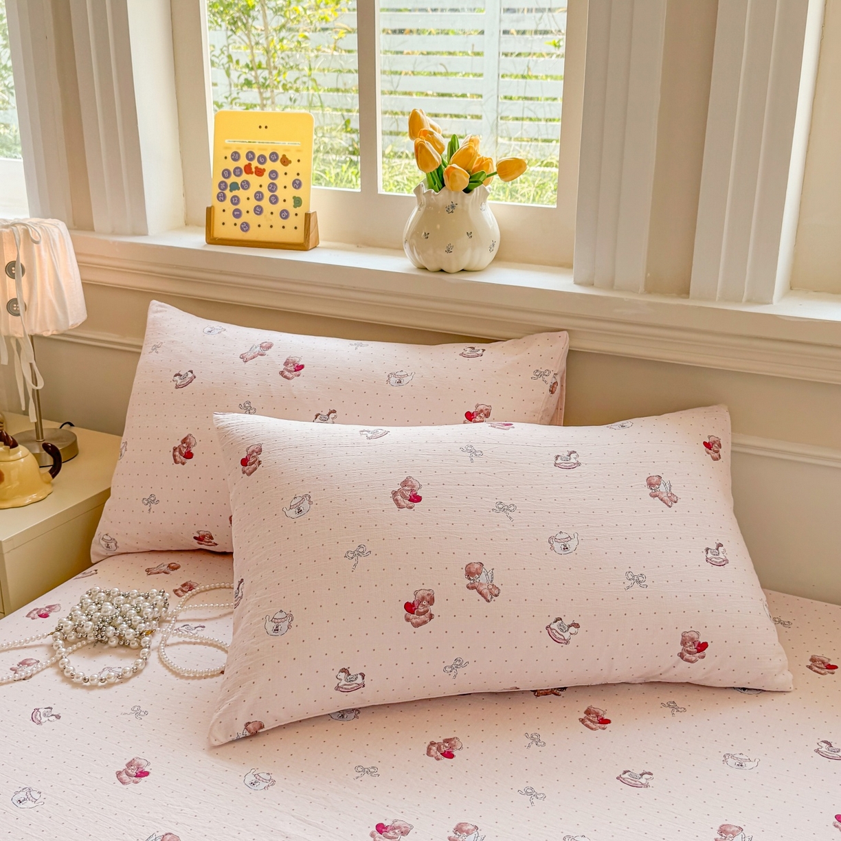 91家纺网 家纺一手货源 找家纺 汣沐生活 2025新款A类木棉双层纱印花床笠 小熊甜梦