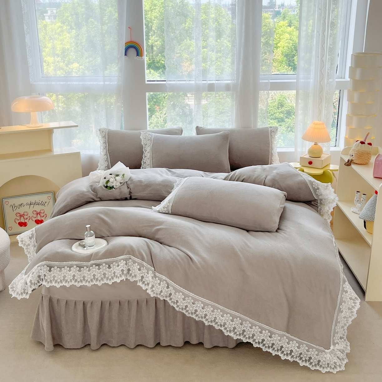 91家纺网 家纺一手货源 找家纺 （总）汣沐生活 2025新款奶油风纯色牛奶绒花边四件套三件套