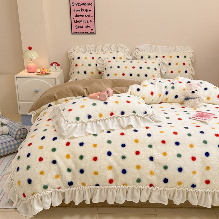 91家纺网 家纺一手货源 找家纺 米莱家纺 2025新款兔毛绒花边牛奶绒四件套 彩色圆点