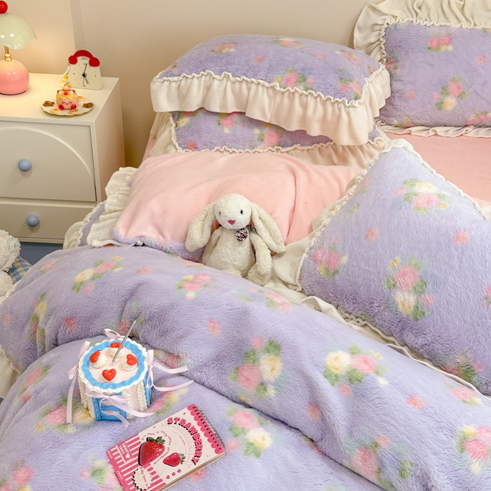 91家纺网 家纺一手货源 找家纺 米莱家纺 2025新款兔毛绒花边牛奶绒四件套 蔷薇